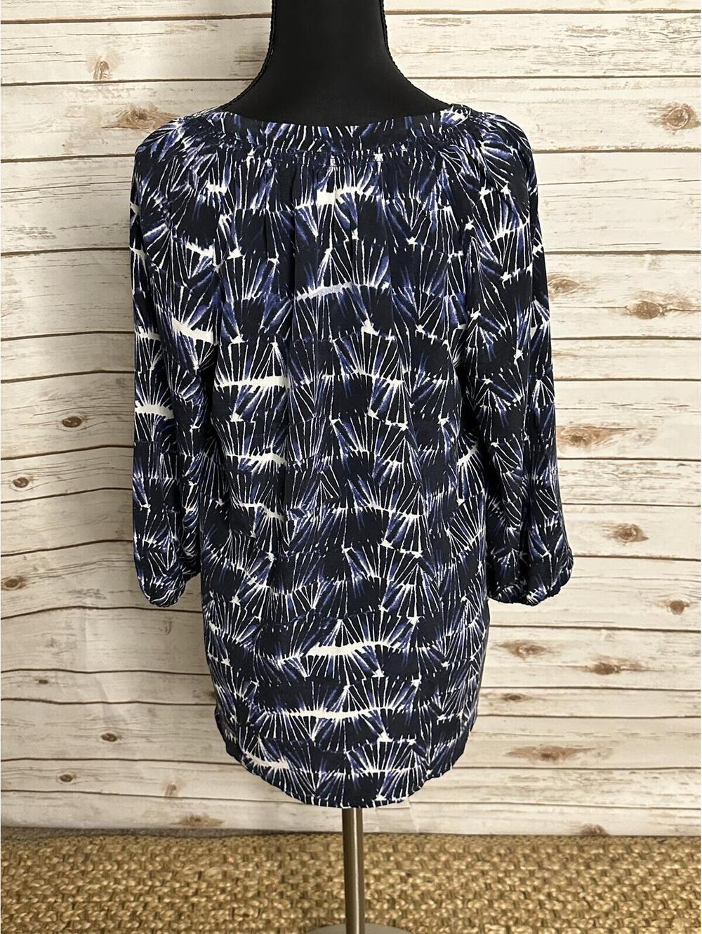 Cynthia Rowley 100% silk peasant blouse Size XS navy white tie-dye 3/4 sleeves - Picture 4 of 7